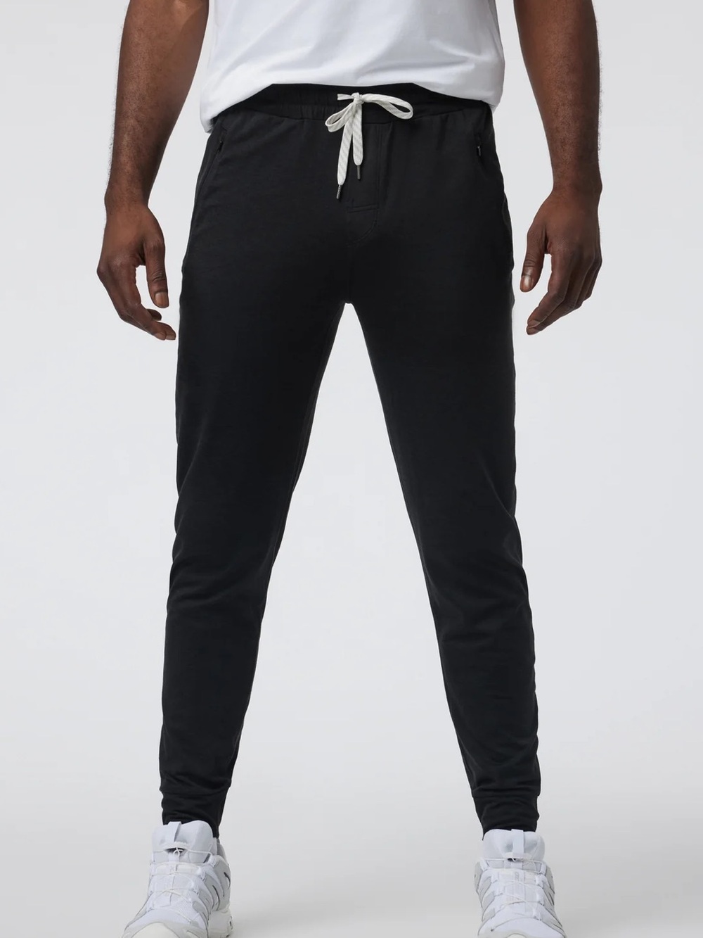 Vuori Ponto Performance Jogger in Black Heather